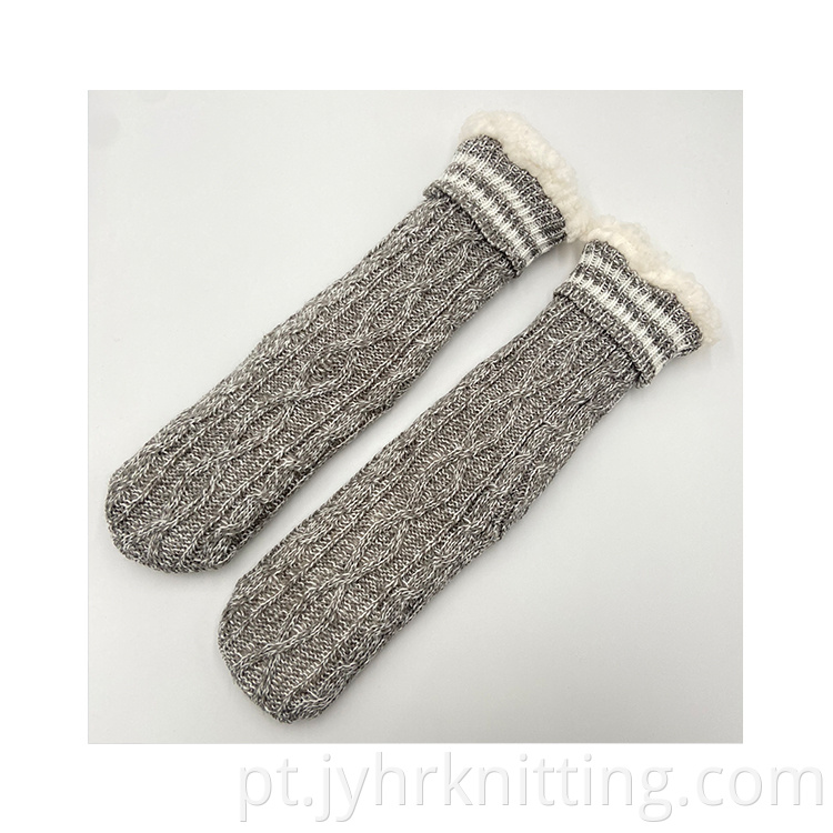 Best Fuzzy Socks For Winter